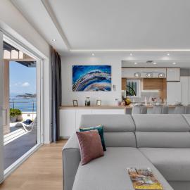 Big Blue - Luxury Penthouse