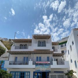 Xenios Zeus Apartments, hotel i Astypalaia By