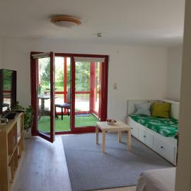 Charmante Einliegerwohnung โรงแรมในคีล