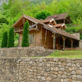 Drinska Villa Cabin, hotel v destinácii Perućac