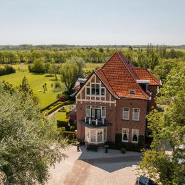 Villa Magnolia, hotel din Oostkapelle