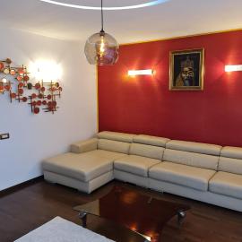 White Galaxy Villa, hotel a Otopeni