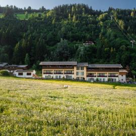 Apparthotel AlpenChalet, hotell i Neukirchen am Großvenediger