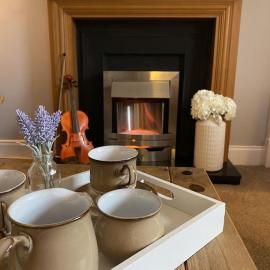 The Ramblers Rest - whole apartment - pet friendly - close to amenities and walks, hotel u gradu Edzell