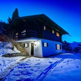Chalet Par le Travers, hotel in La Tzoumaz