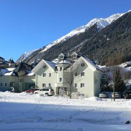 Apart Maximilian, hotel in Ischgl