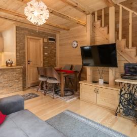 Brvnara Ljubomir, planina Tara, Kaludjerske Bare, Hotel in Kaludjerske Bare