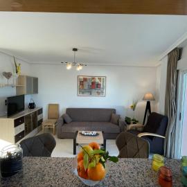 Apartamentos en La Ribera de Cabanes y Torre la Sal, hotel in La Estación