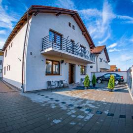 Five House, hotel in Sibiu