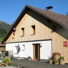 Haus Gaudenz、ワースのホテル