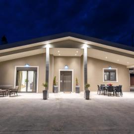Sunday Villa, Hotel in Kalpaki