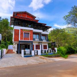 Dakshinakasi Guest House, hotel in Thirunelli