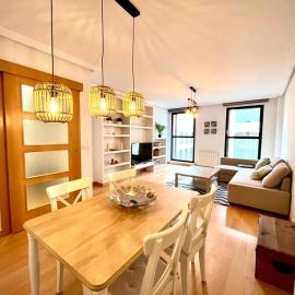 AtuaireHome Cordón 2 piso en centro histórico parking incluido