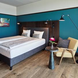 Autohalle Hotel, hotelli Andelfingenissa