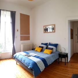 La maison des dentelliers, hotel in Calais