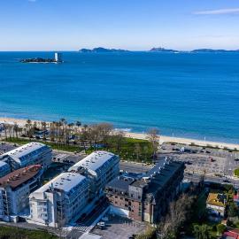 Samil Apartment, primera línea de playa con Wifi y Garaje