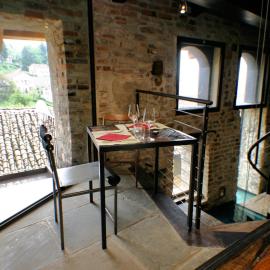 Le Case della Saracca, hotell i Monforte dʼAlba