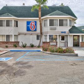Motel 6-Yuma, AZ - East, hotell i Yuma