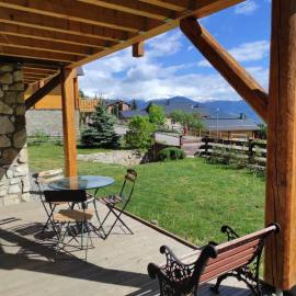 Chalet Le Cambre d'Aze, hotel in Font-Romeu