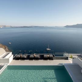 Hom Santorini, hotel di Oia