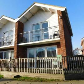 18, Waterside park, Fernly Holiday Home, hotel en Corton