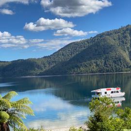 Lakes Lodge Okataina, hotel in Rotorua