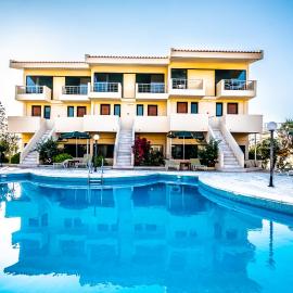 Orestis Hotel Sea View Apartments, Hotel in Stalós