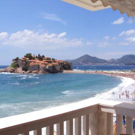 Beachfront First Line View