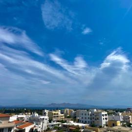 Noufaro rooftop-sea view apartment, hotel i Zipárion
