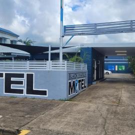 Black Marlin Motel, hotell sihtkohas Innisfail