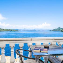 Family apartment, hotelli Sobrassa