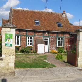 gite rural de La Neuville Roy, hotel a La neuville roy