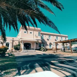 Hotel Mesón Do Vento, hotel di Piriapolis