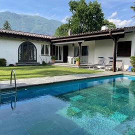 Casa Via Saleggi 10، فندق في أسكونا