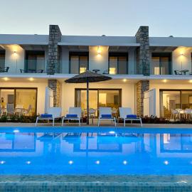 Gennadi Harmony Suites - 200 m from the sea, hotel in Gennadi