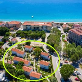 Villas Corinthia, khách sạn ở Baška