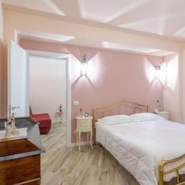 Residenza dei Piaceri Perduti-Rosa