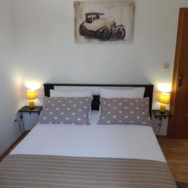 Kalauz Rooms, hotel in Lozovac