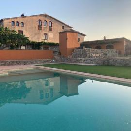 Mas Teixidor, Masia entre Girona y la Costa Brava, hotel in Caldes de Malavella
