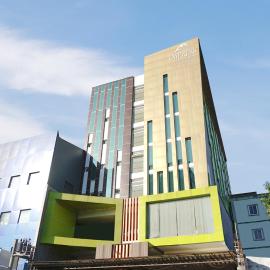 Empress Hotel Makassar City Center by LIFE