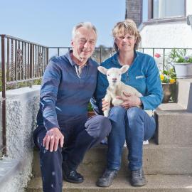 Kents Bank Holiday - Pet Friendly with Bay Views, hotel in Grange Over Sands