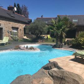 Chambres D'Hotes L'Atipic, hotel i Saint-Brieuc