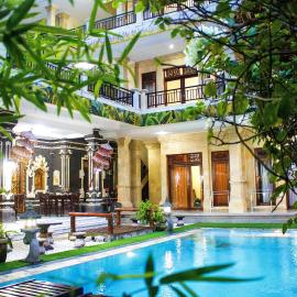 Bali 85 Beach Inn โรงแรมในปาดังไบ