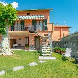 Panorama Lake Como Wi-Fi Parking Free, Hotel in Acquaseria