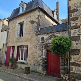 Le Coeur de Fresnay, hotel a Fresnay-sur-Sarthe