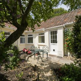 Long Batch Cottage, hotel in Shepton Mallet