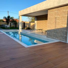 Gabz Airport Inn, hotel in Gaborone