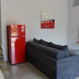 Avli Luxury Apartment, Hotel in Ierissós