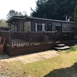 Pheasant Lodge lovely 2 bedroom lodge sorry no tradesmen or contractors
