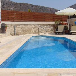 Charalambos Holiday Cottage, hotel v destinácii Kalavasos